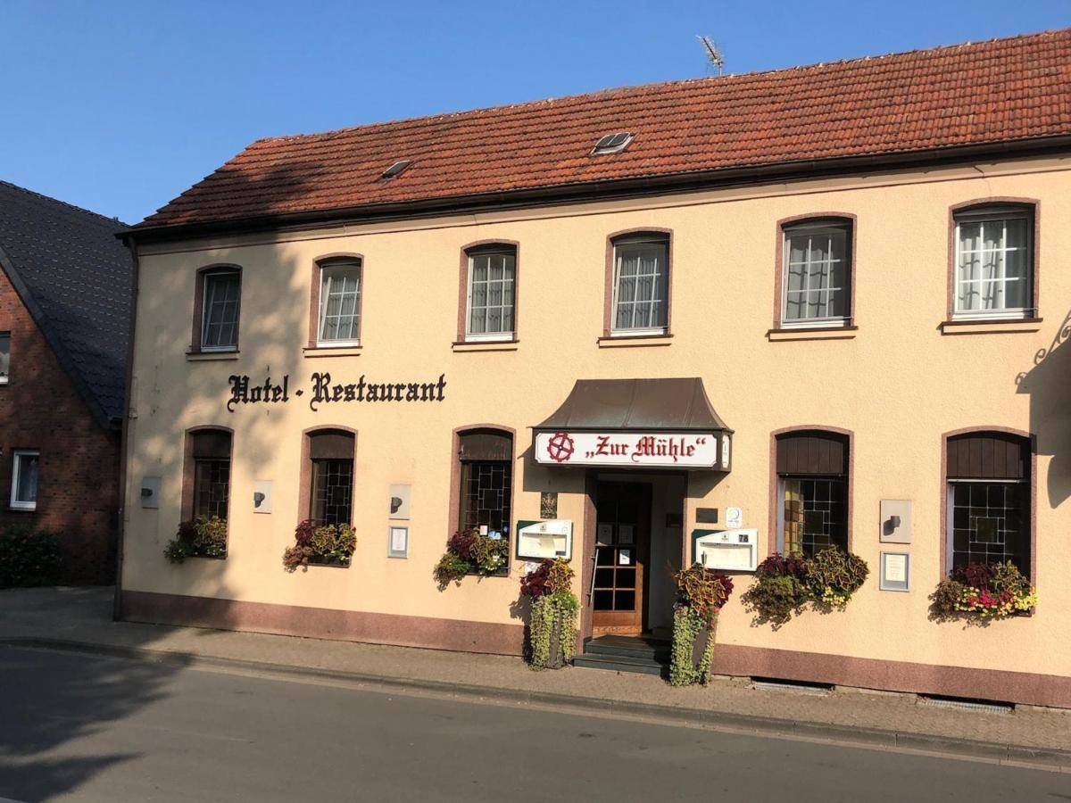 Hotel-Restaurant Zur Muehle Шермбек Екстериор снимка