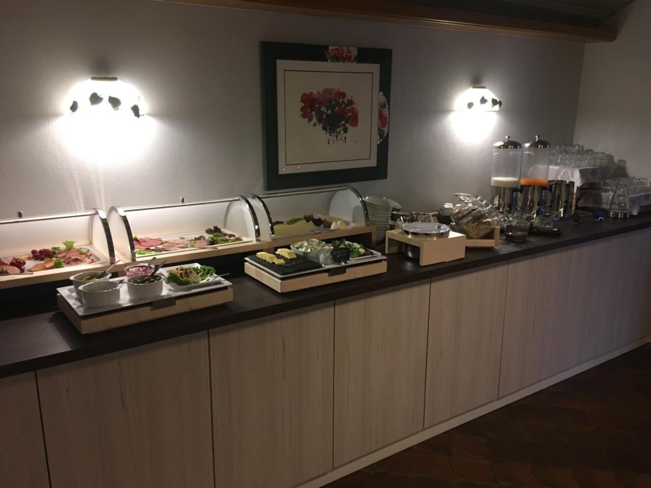 Hotel-Restaurant Zur Muehle Шермбек Екстериор снимка